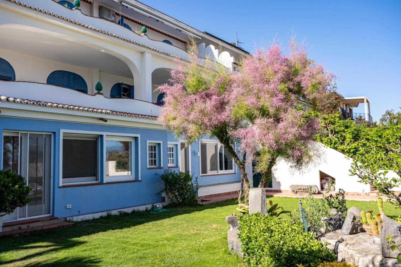 Casa Azzurra Apartment Messina Bagian luar foto