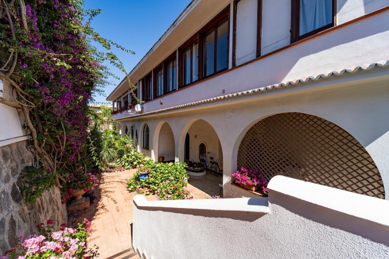 Casa Azzurra Apartment Messina Bagian luar foto