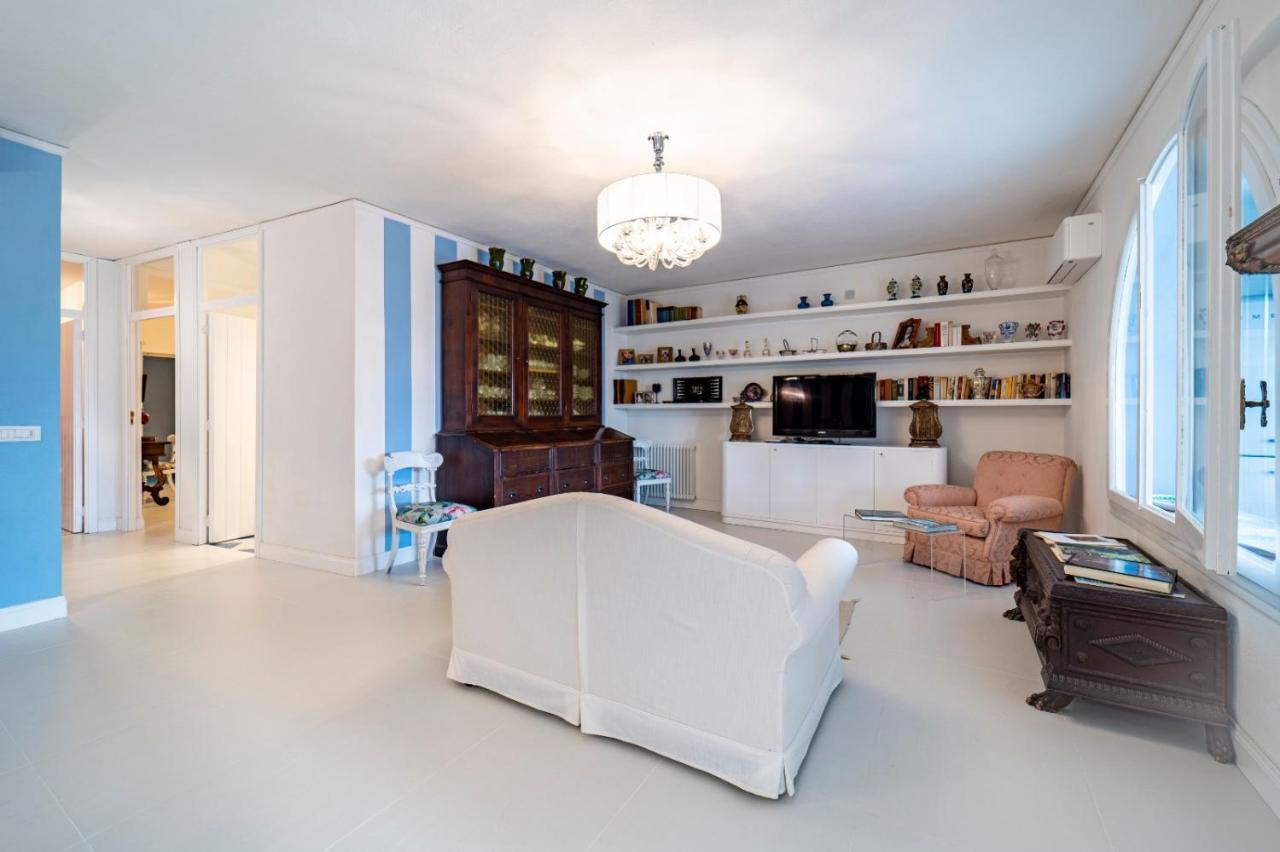 Casa Azzurra Apartment Messina Bagian luar foto